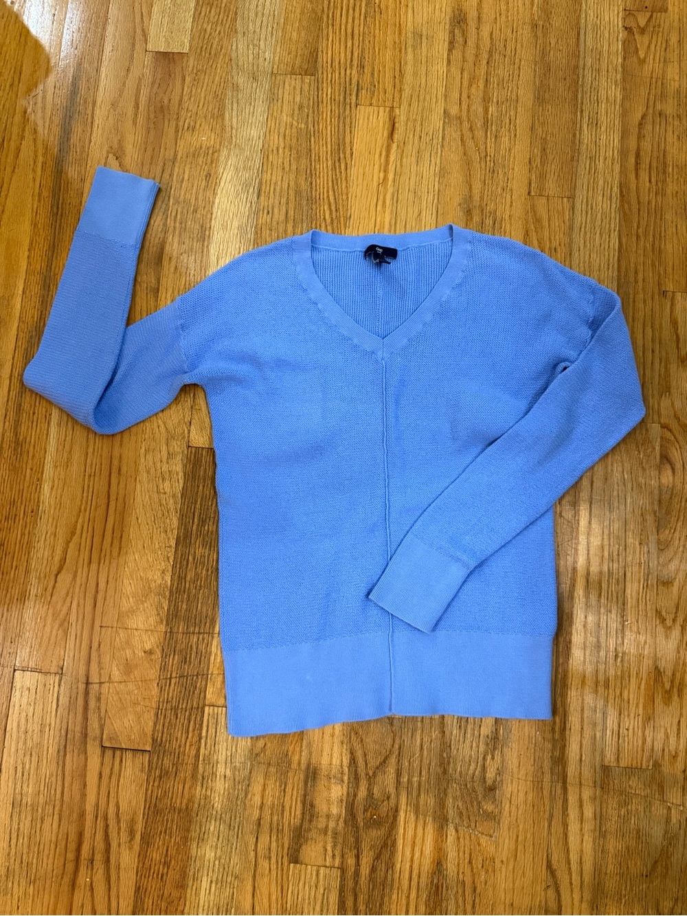 GAP Blue Solid V-Neck Knit Pullover Sweater Lightweight Cotton Ribbed Trim S